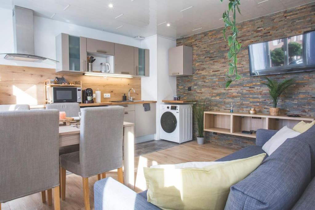 Bel Appartement Lumineux Proche Du Centre-Ville Дуе Екстериор снимка