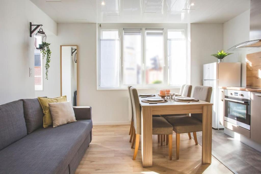 Bel Appartement Lumineux Proche Du Centre-Ville Дуе Екстериор снимка